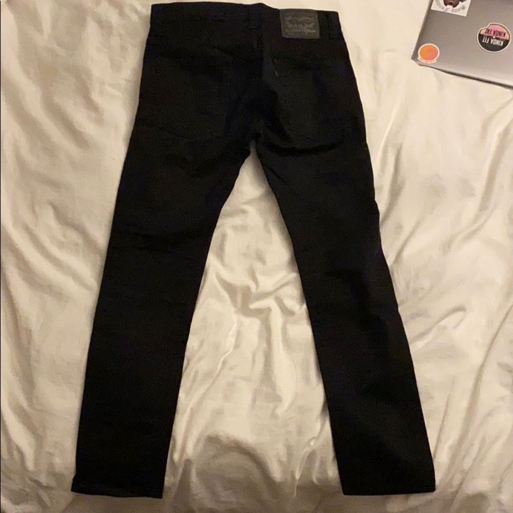 Black Levi's 510 Jeans